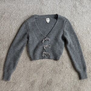 Maeve Cropped Gray Tie-Front V-Neck Sweater